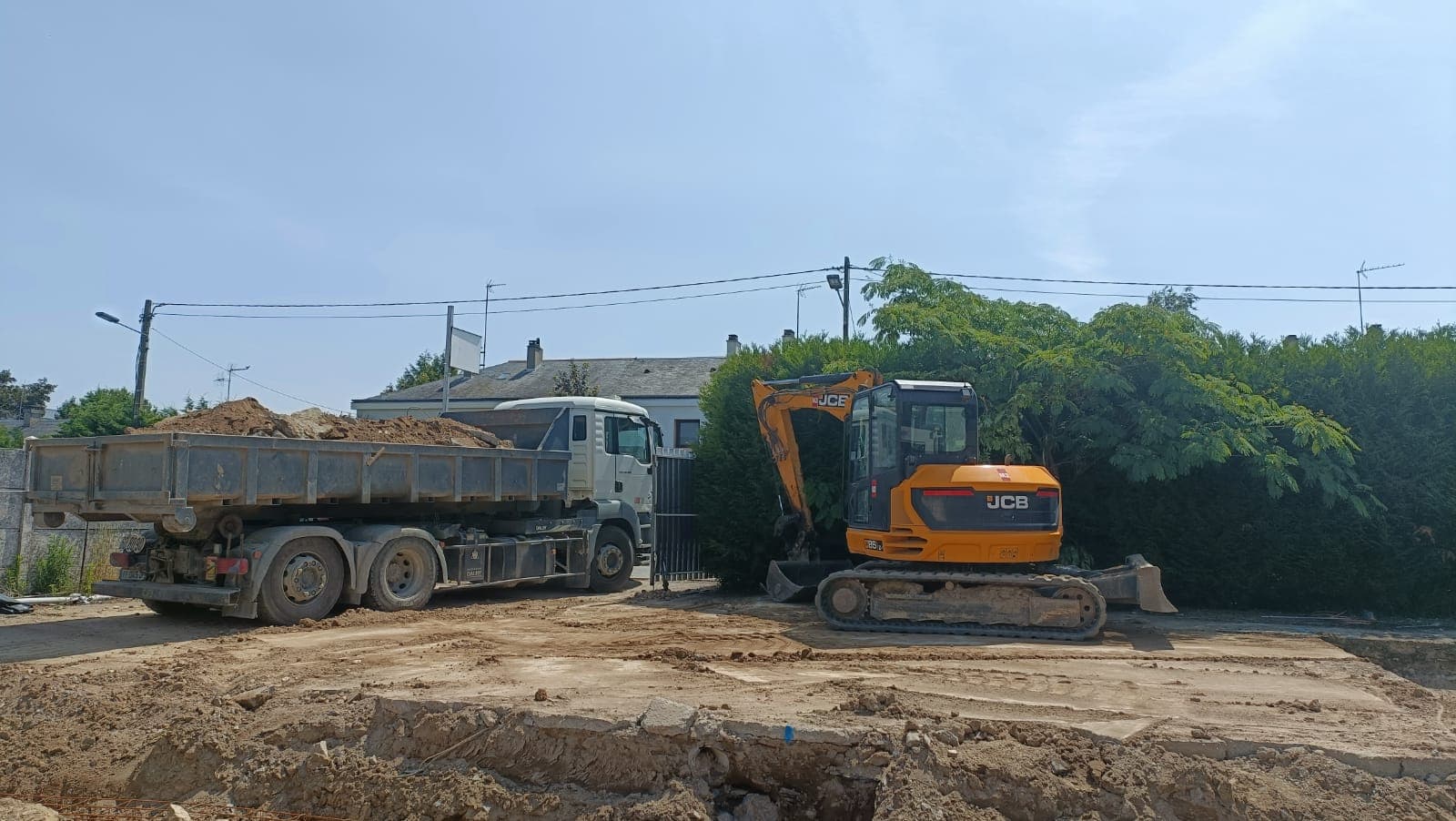 Évacuation de terre et déblais